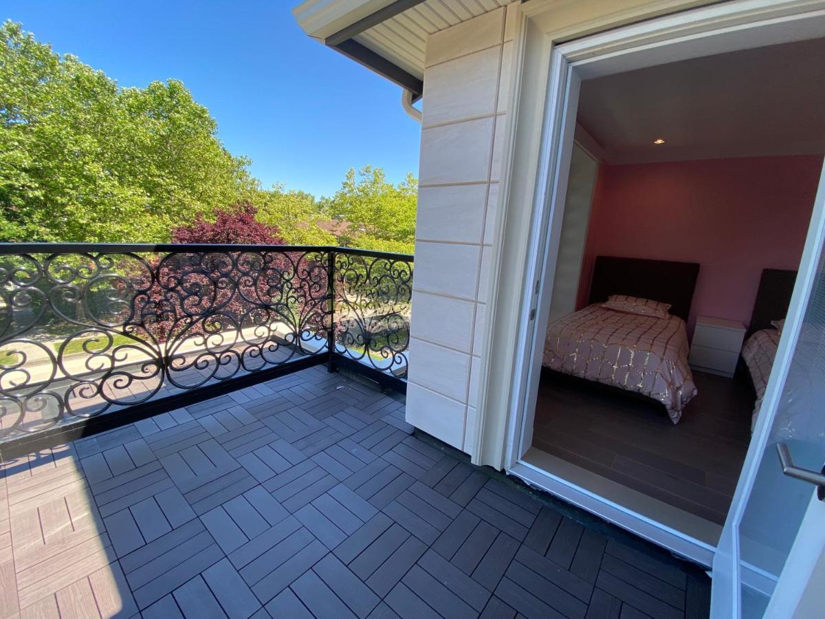 Milano Luxury Suites 溫哥華 外观 照片